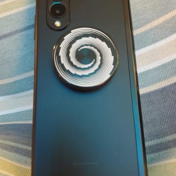 Galaxy Z Fold3 5G - Picture 2 of 2